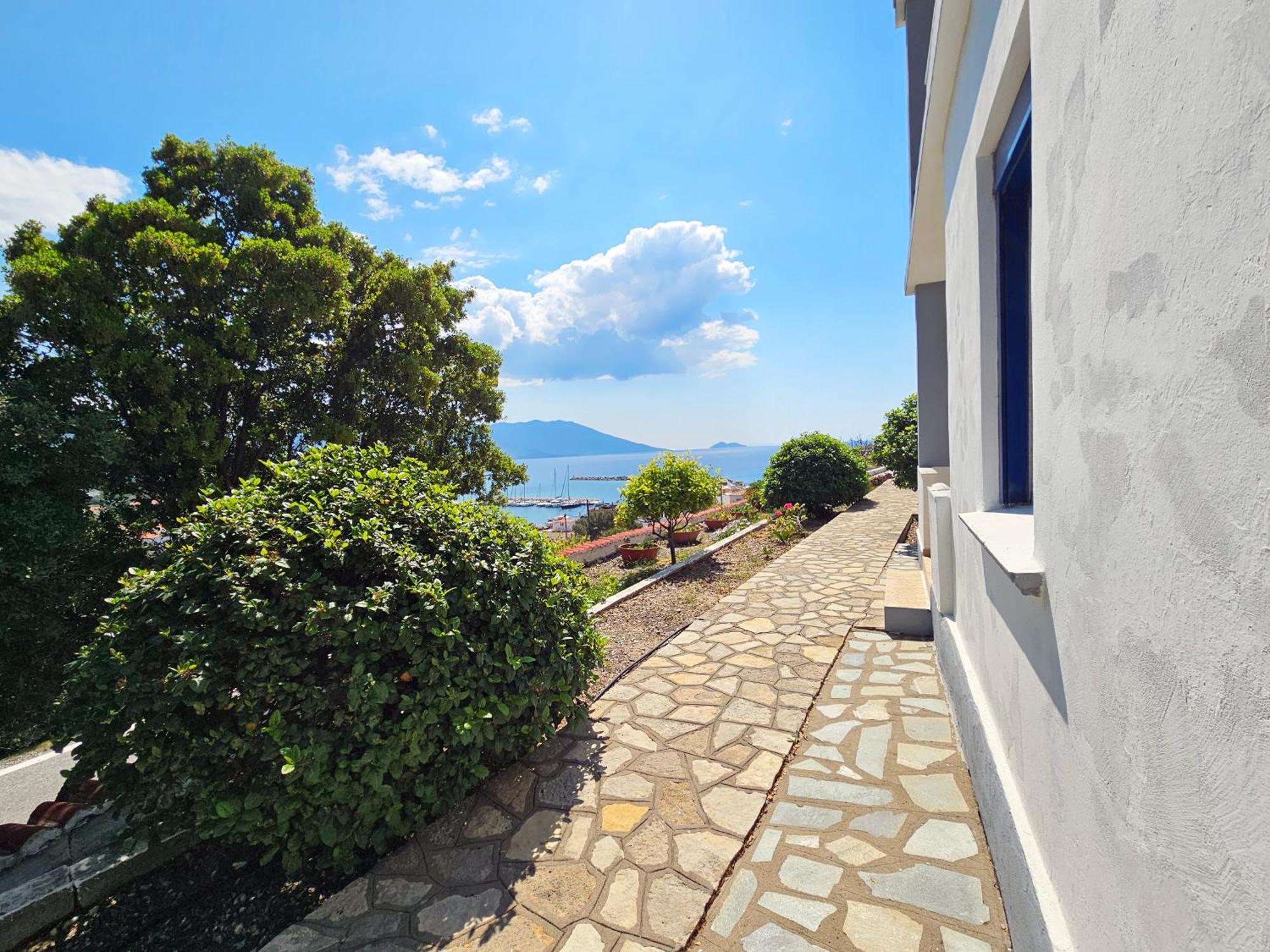 Pavlis Apartment Marathokampos